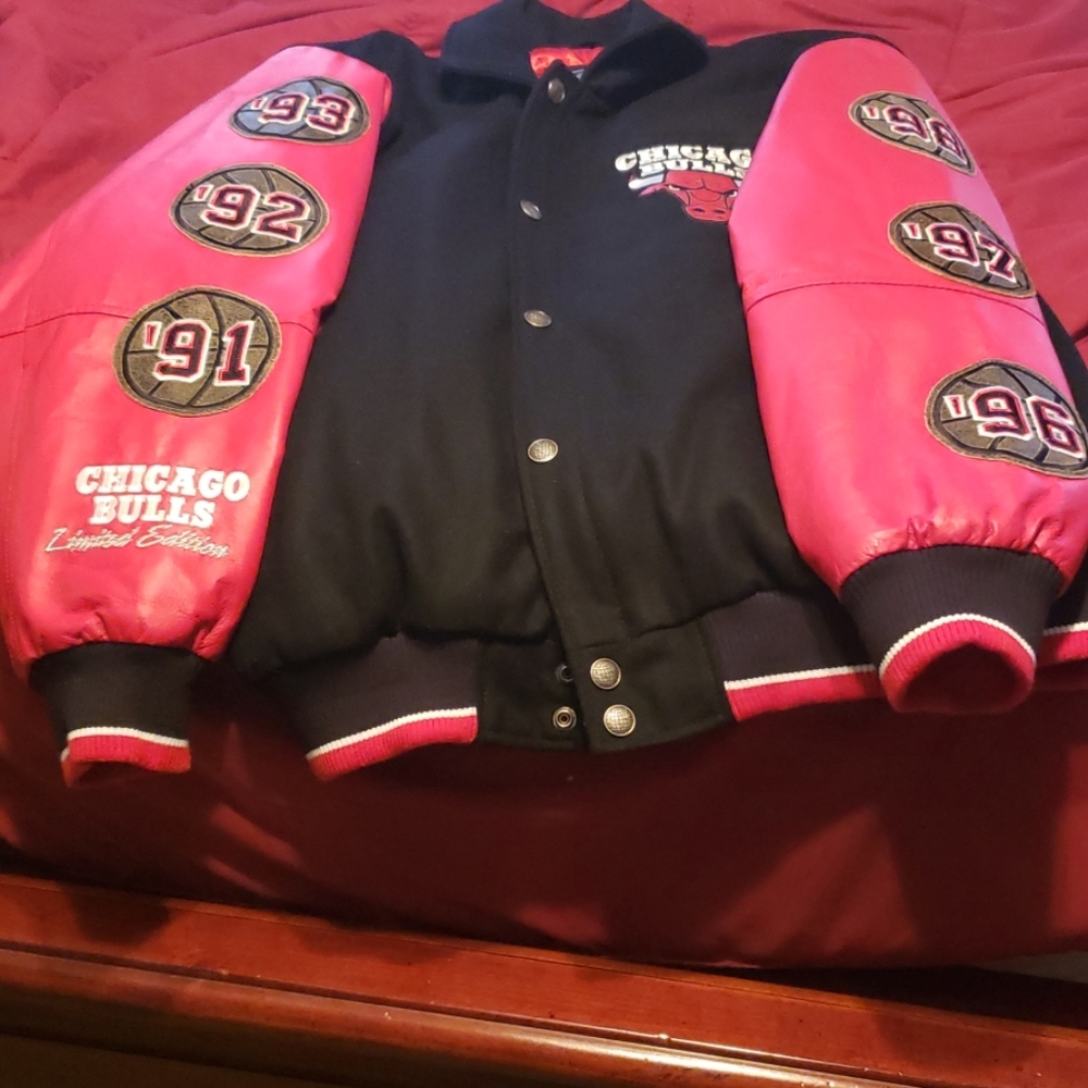 Chicago bulls limited edition jacket..
